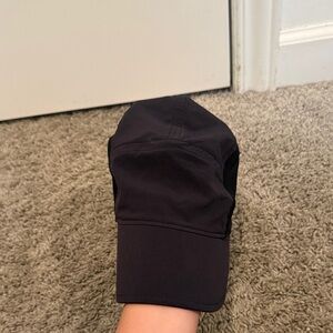 lululemon athletica black performance hat